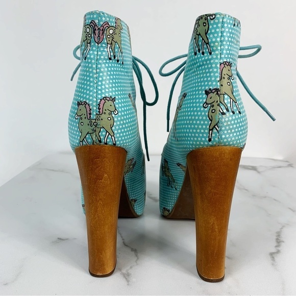 Jeffrey Campbell Lita Kawaii Unicorn Horses Platform
Heeled Lace Up Booties 7.5 - Picture 9 of 14